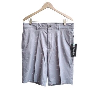 Walter Hagen Golf Short with American Flag Eagle Print, Size 34 and 35